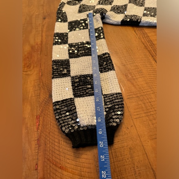 BiBi Black and White Checkered Sequin Cardigan - Picture 4 of 10